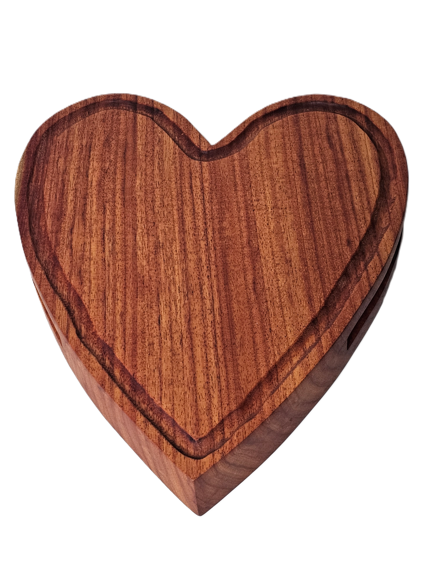 Holzschale in Herzform