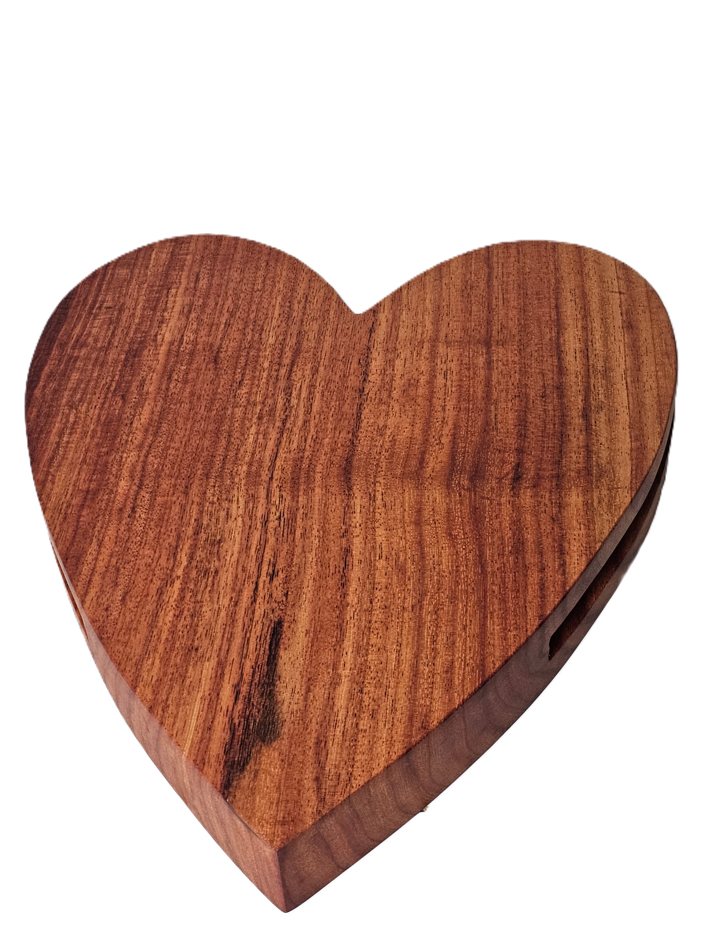 Holzschale in Herzform